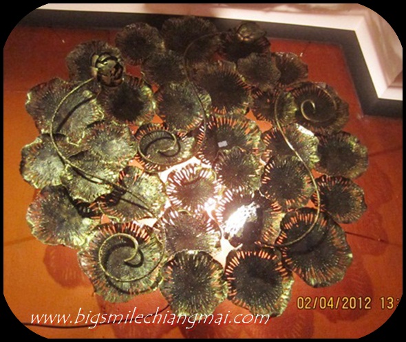 ใบบัว+ดอกบัว มีไฟติดผนัง 