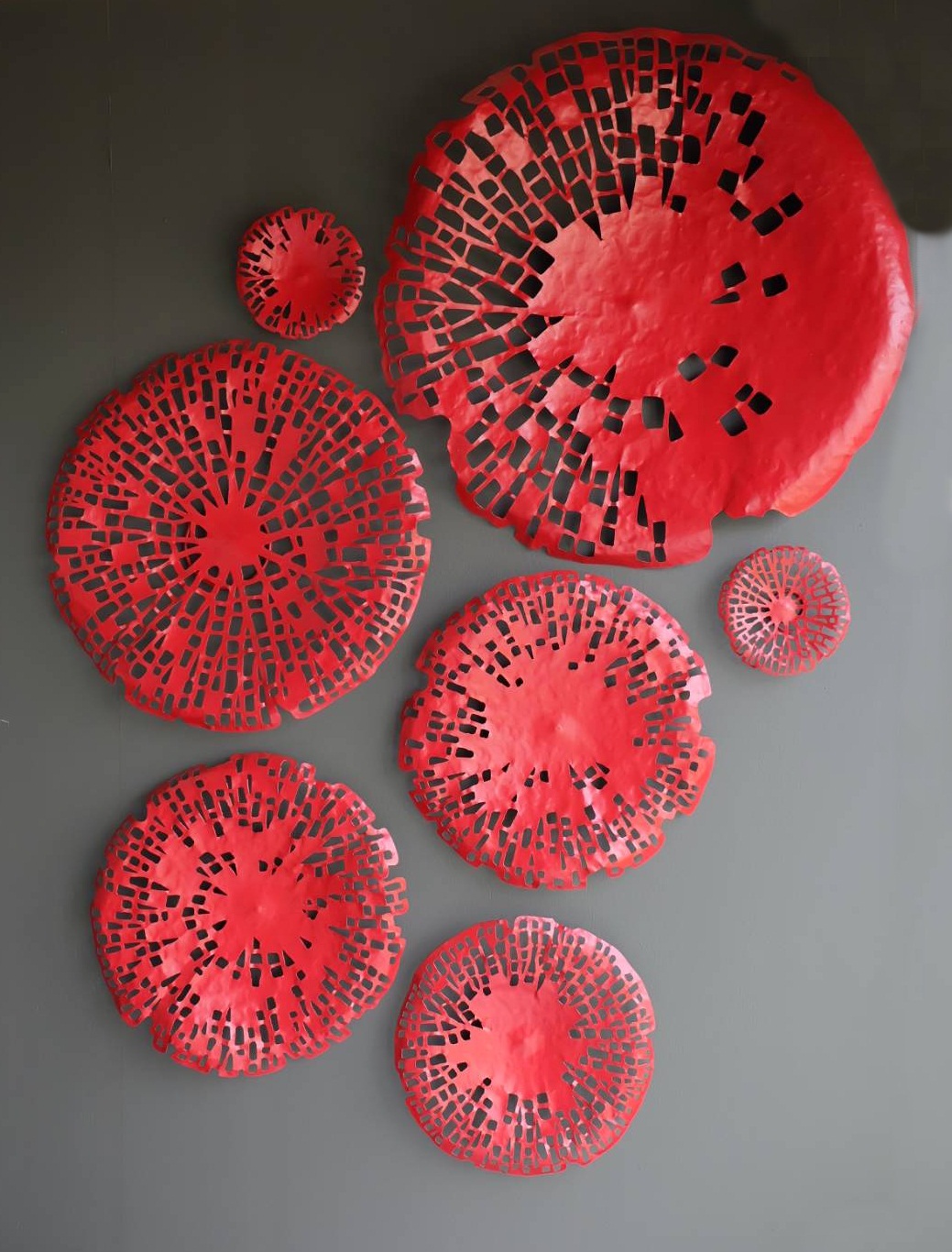 ใบบัว ติดผนัง 