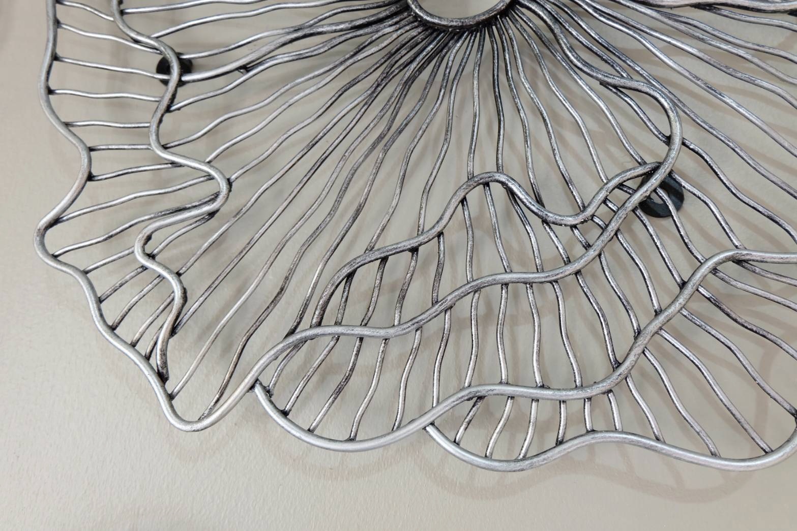 ดอกไม้บาน เหล็กเส้นติดผนัง