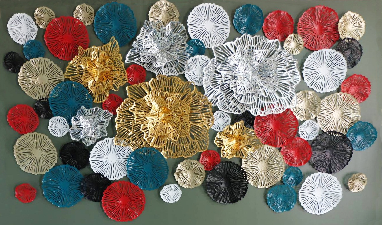 ใบบัว ติดผนัง