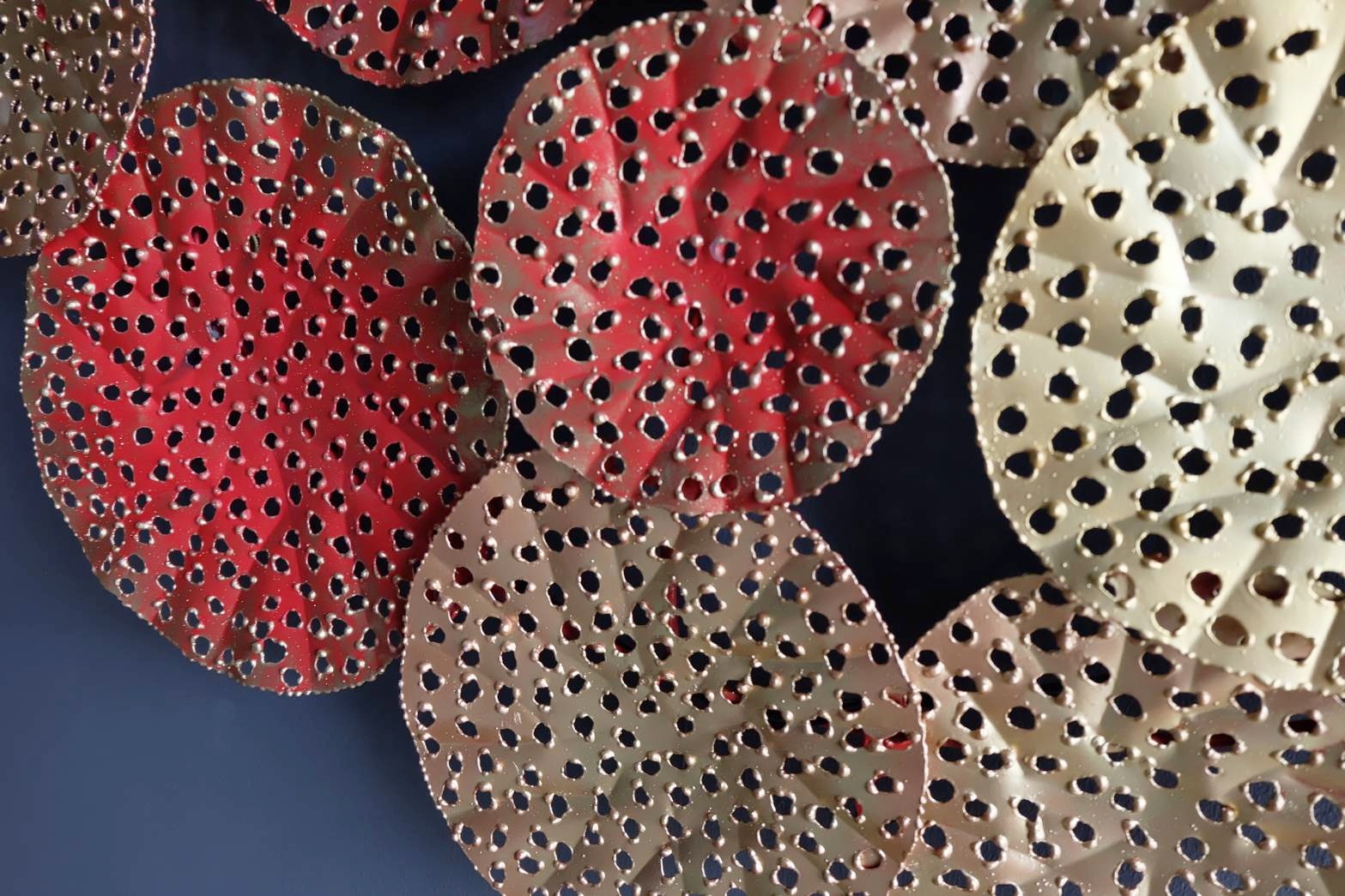 ใบบัวมีไฟ ติดผนัง