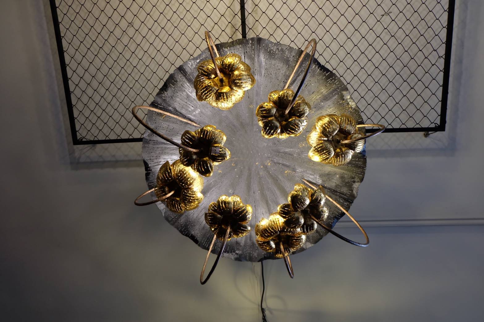 โคมไฟใบบัว