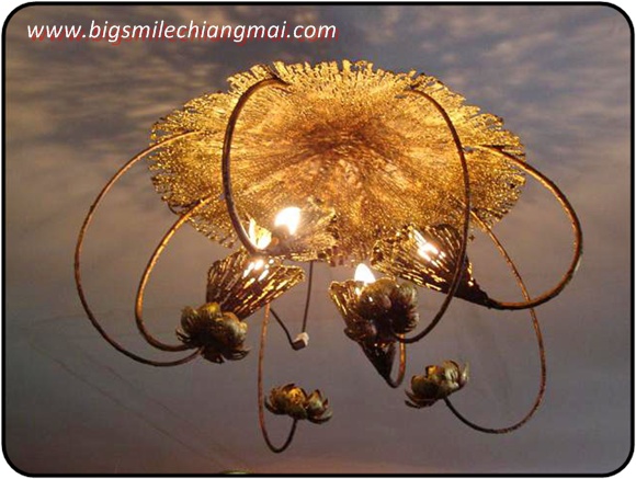 โคมไฟใบบัว