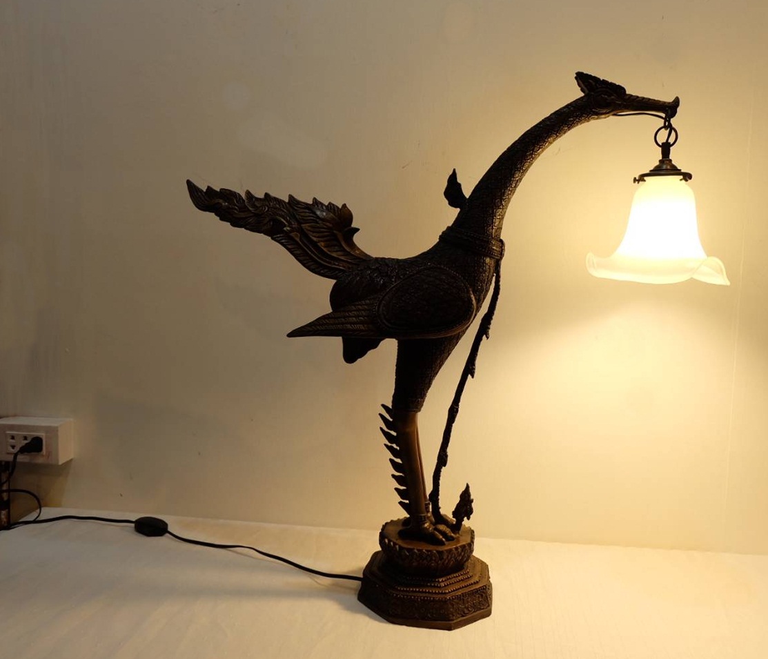 โคมไฟ หงส์