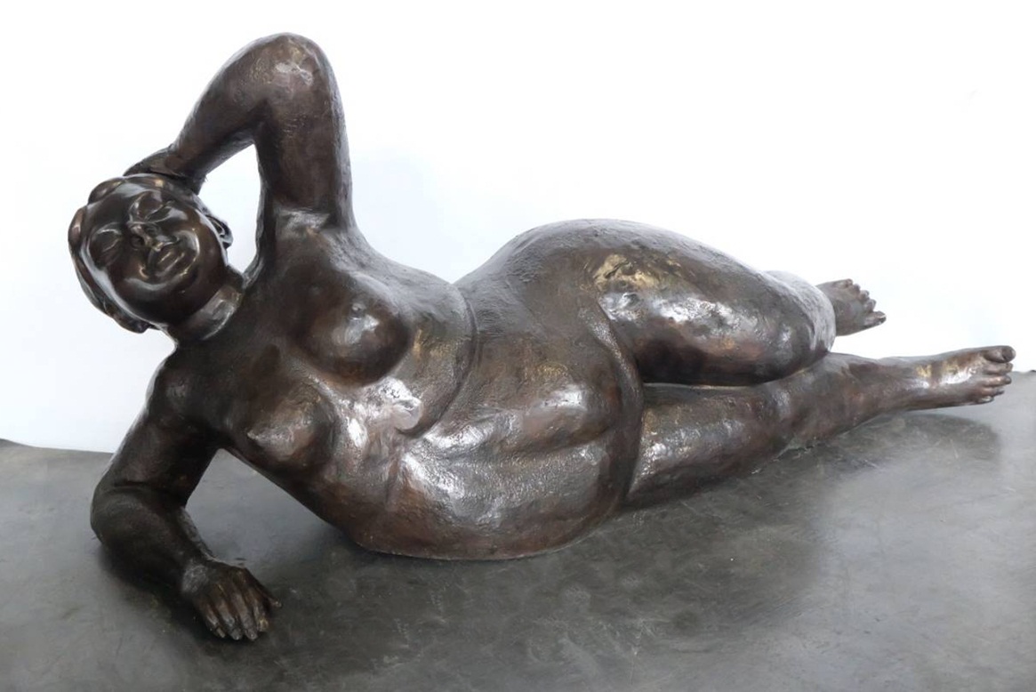 ผู้หญิงอ้วนนอน