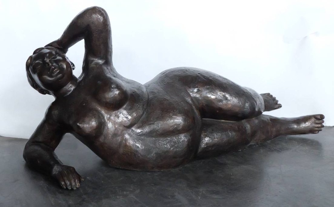 ผู้หญิงอ้วนนอน