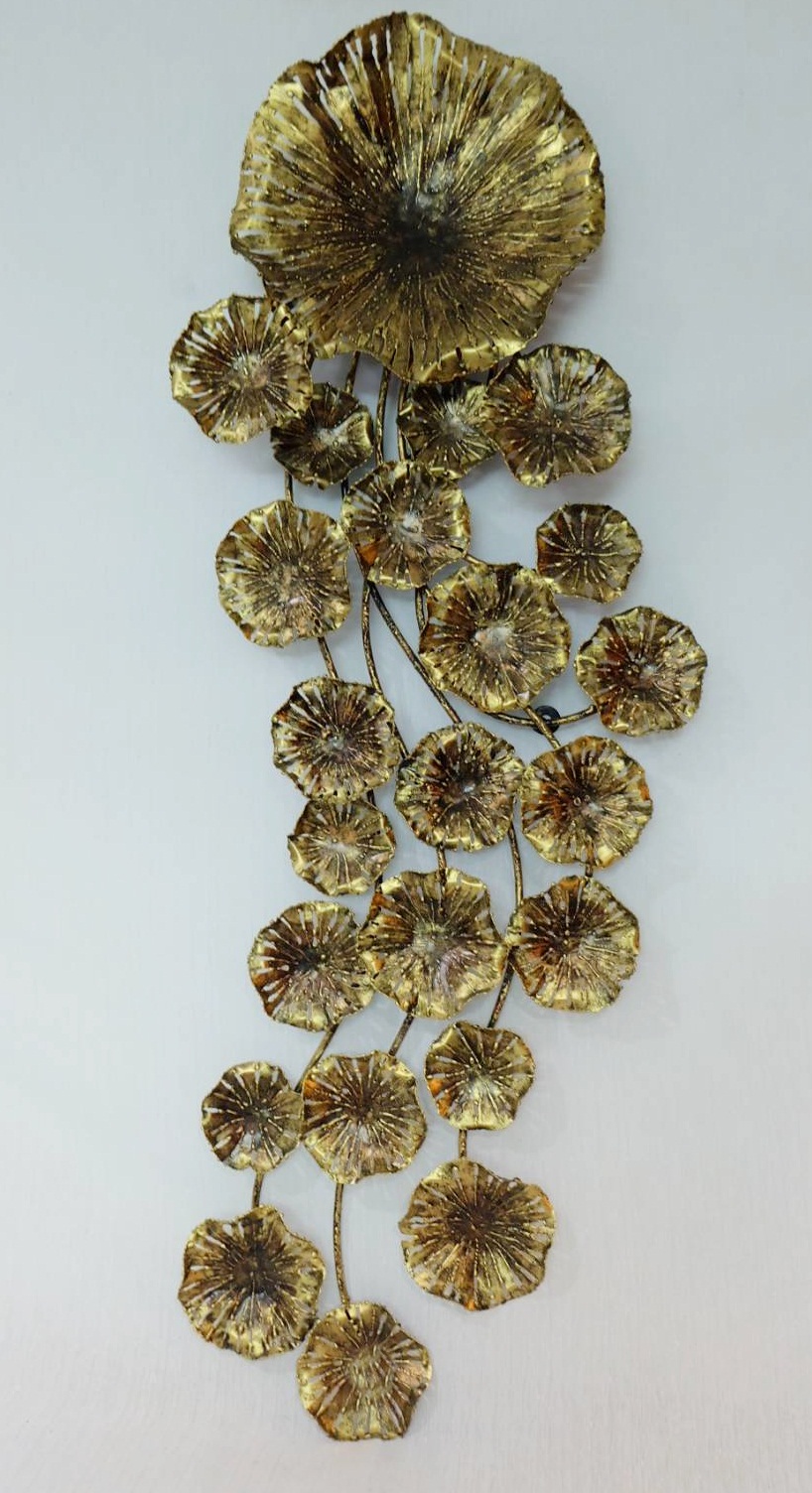 ใบบัวเปลือย ติดผนัง 